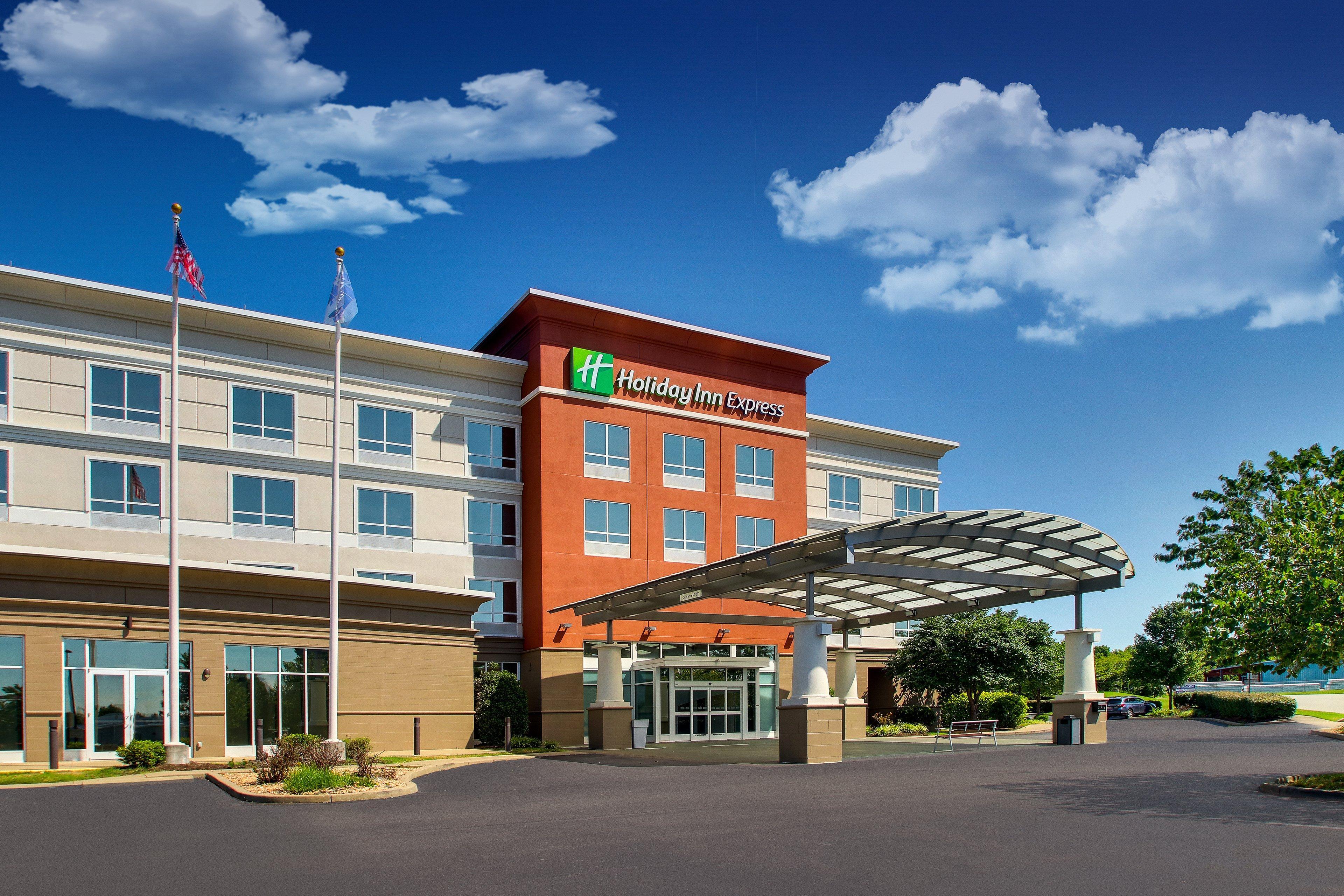 Hotel Hampton Lexington - I-75 3*